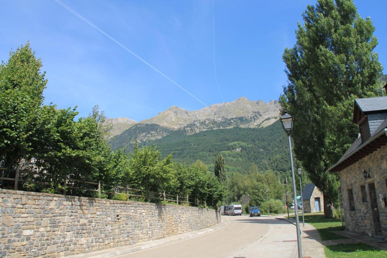 Sallent De Gallego - Formigal - Pirineos Sur المظهر الخارجي الصورة
